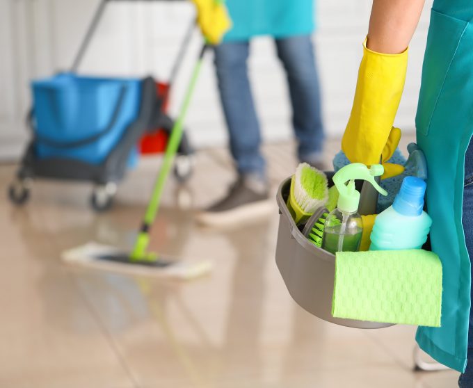 8 Essential Items and More for Your Commercial Cleaning Supply Toolkit